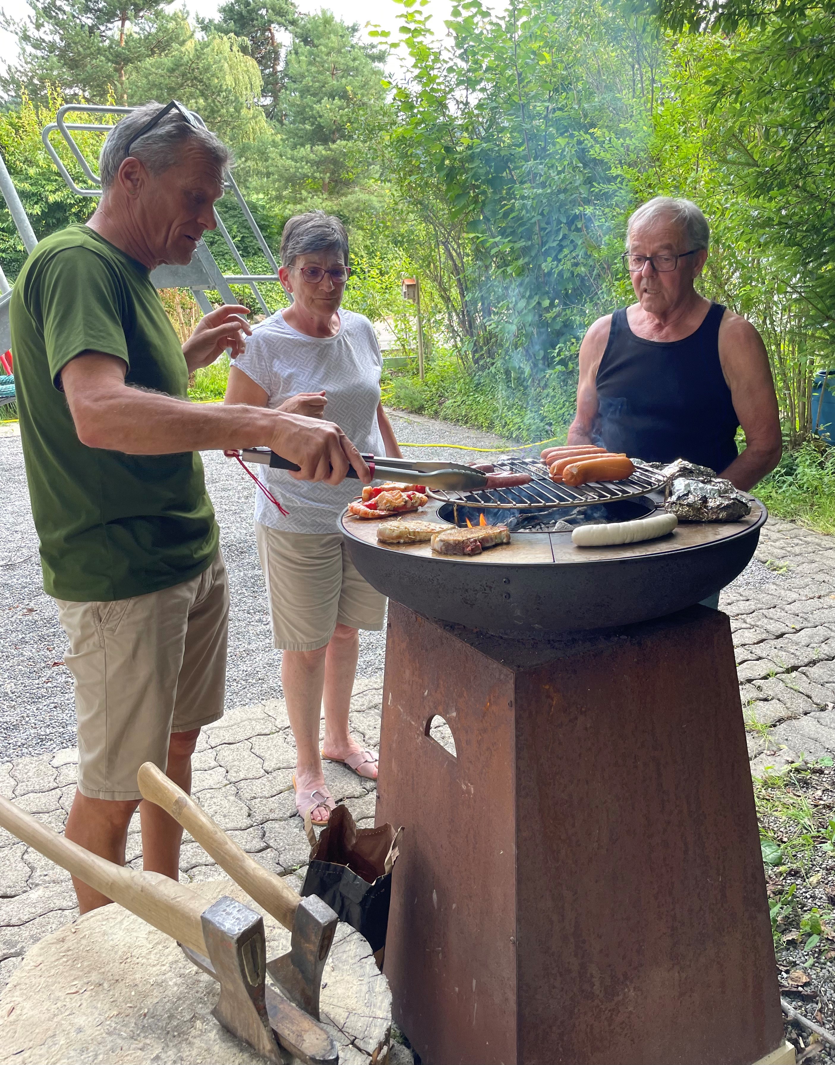 Grillabend bei Marie Louise und Meinrad, 11.7.24.jpg